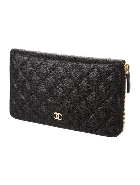 classic quilted Chanel wallet